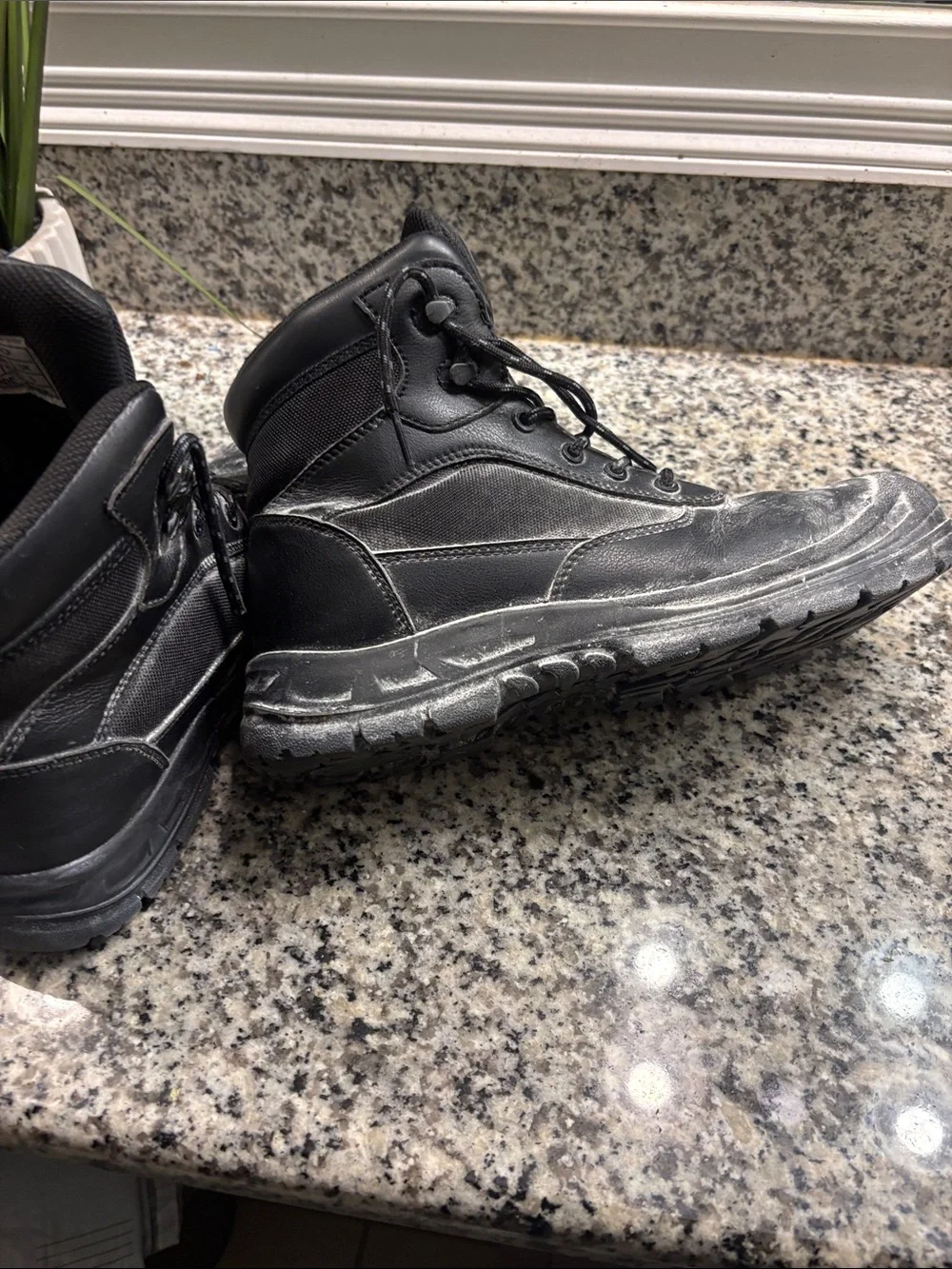 Black Men's Work Boots - Durable All-Weather Safety Boots